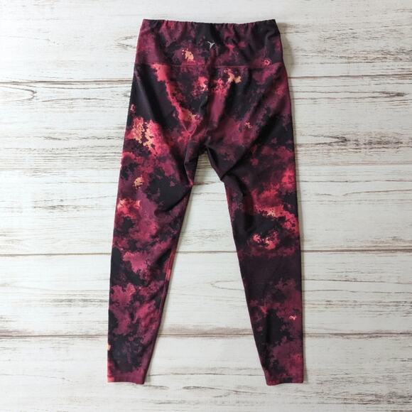 Old Navy Active Marbled Maroon and Black Print Leggings sz Large - Picture 5 of 6